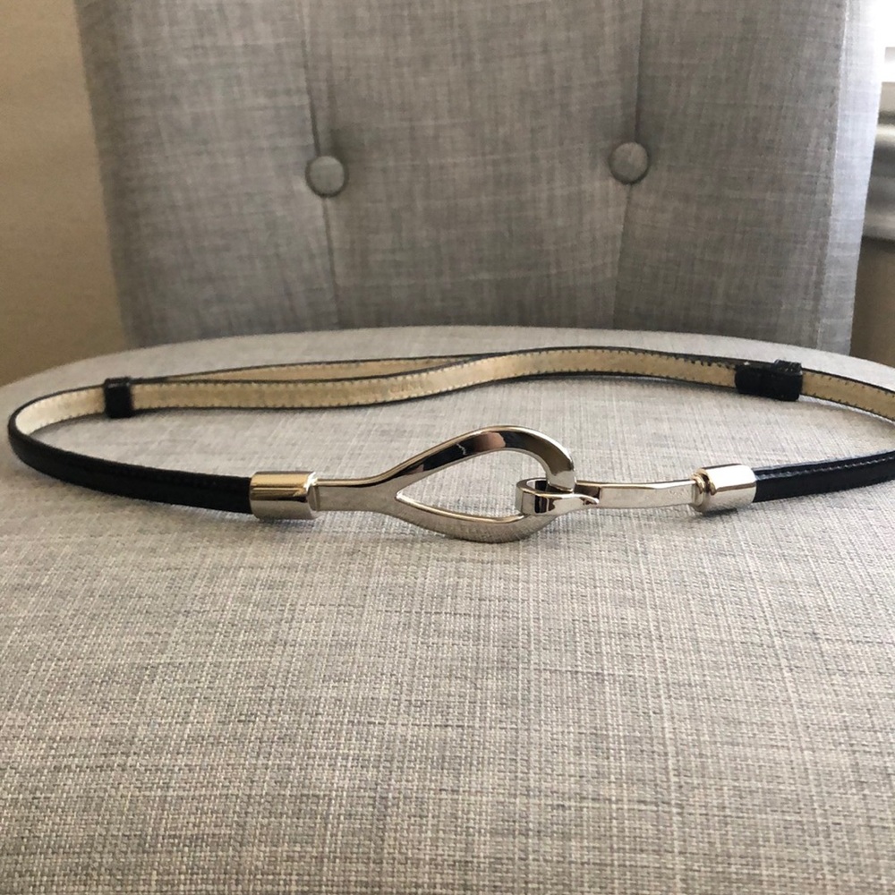 Black leather skinny belt